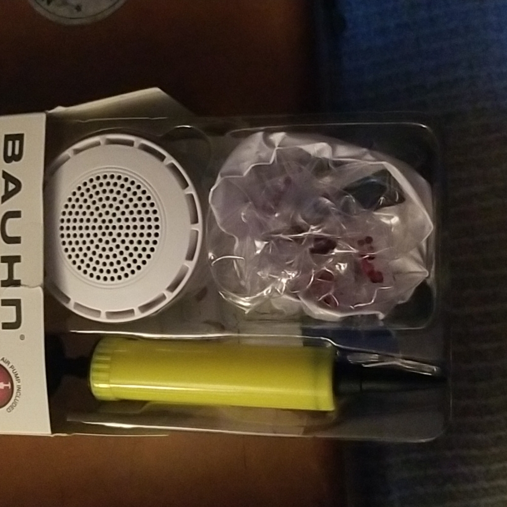 Mini pool float speakers. - Picture 3 of 5